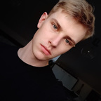 cuteblondie Profile Picture