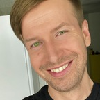 exhibi_ba Profile Picture