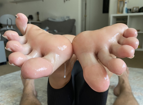 Header of feetnxtdoor