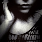 hazy_lips Profile Picture