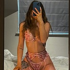 hollylewis3 Profile Picture