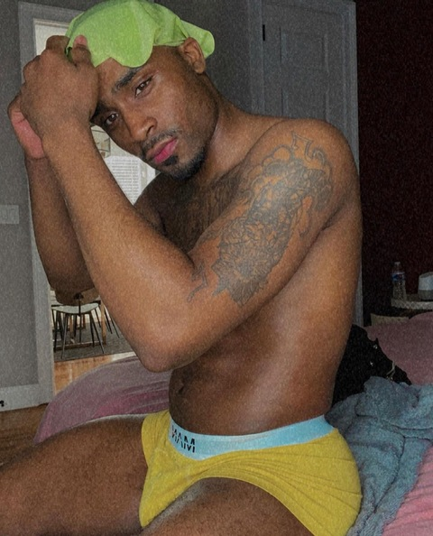 Header of hotboifromdanorth