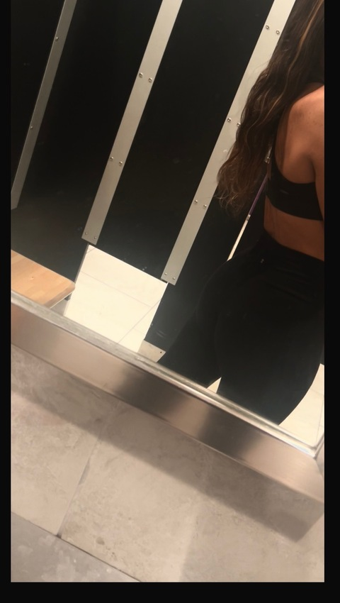 Header of juicyygg