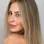 lana_tx Profile Picture