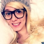 loveliiewood Profile Picture