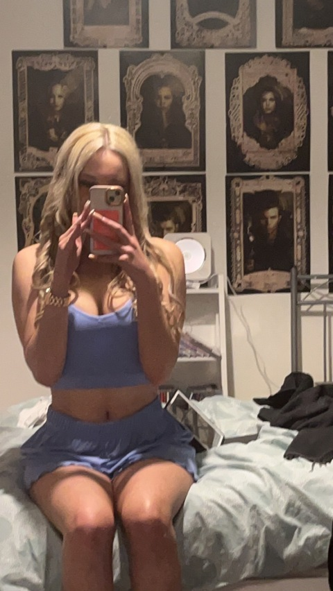 Header of lucykerrx
