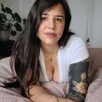 miafeetsies Profile Picture