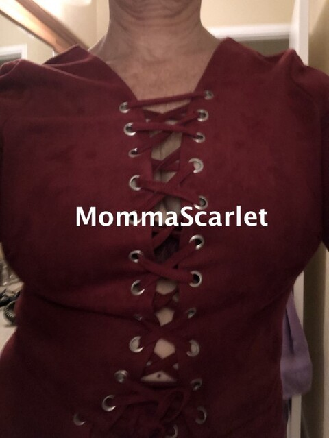 Header of mommascarlet_