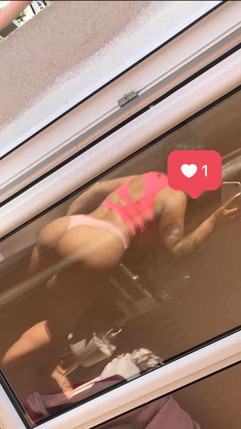 Header of nicedaamn