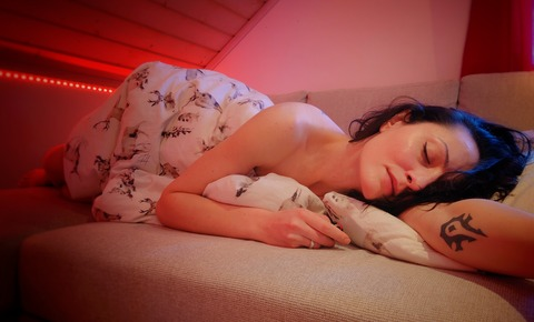 Header of tashasinzfree